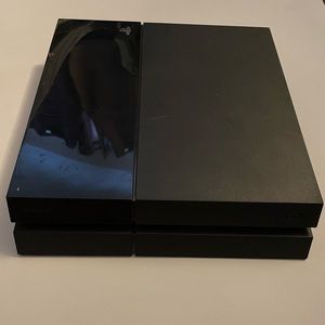 PS4 500gb old used non-functioning for parts